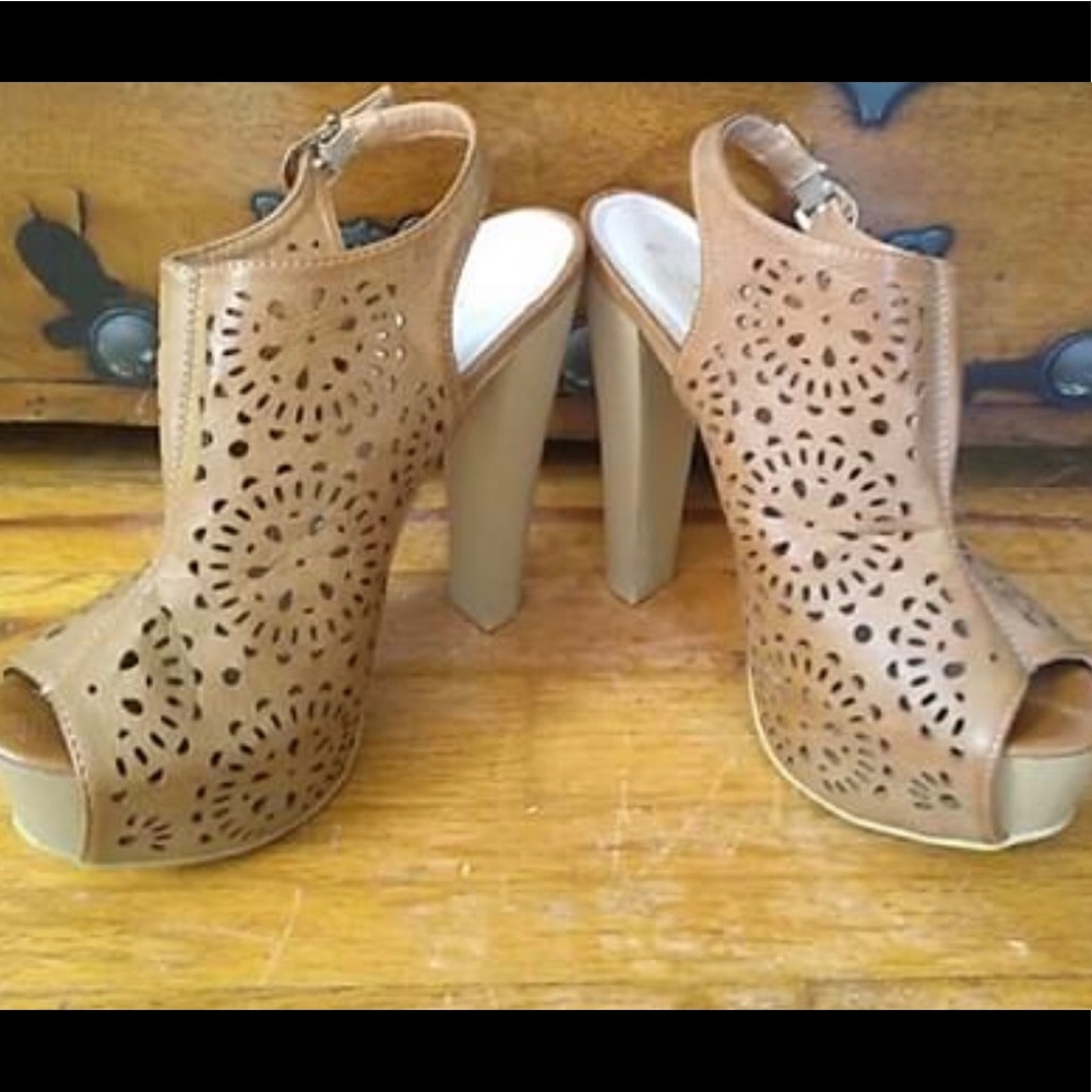 Hot Tomato Platform Heels